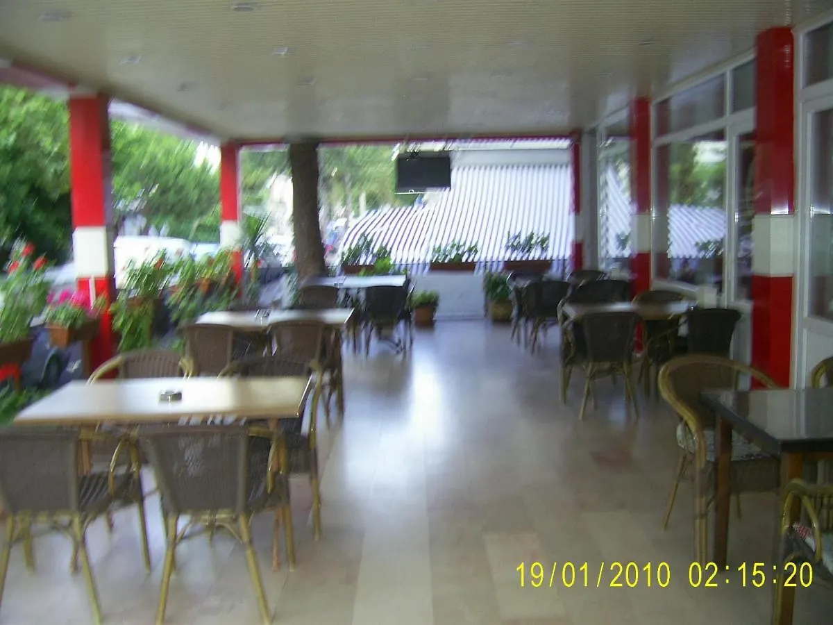 Efeler Otel 0*, Edremit (Balikesir) Turkey